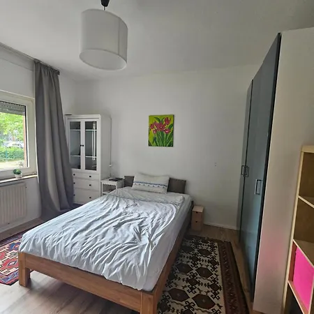 Apartment Zimmer In Düsseldorf